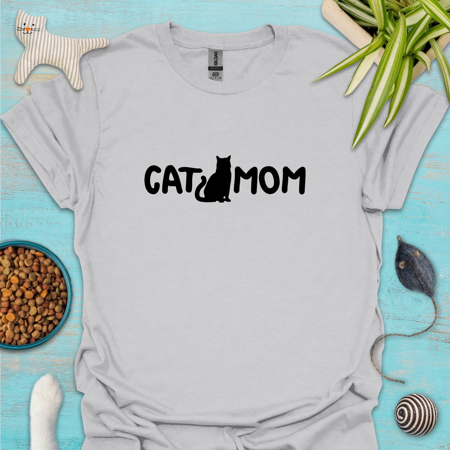 Cat Mom T-shirt