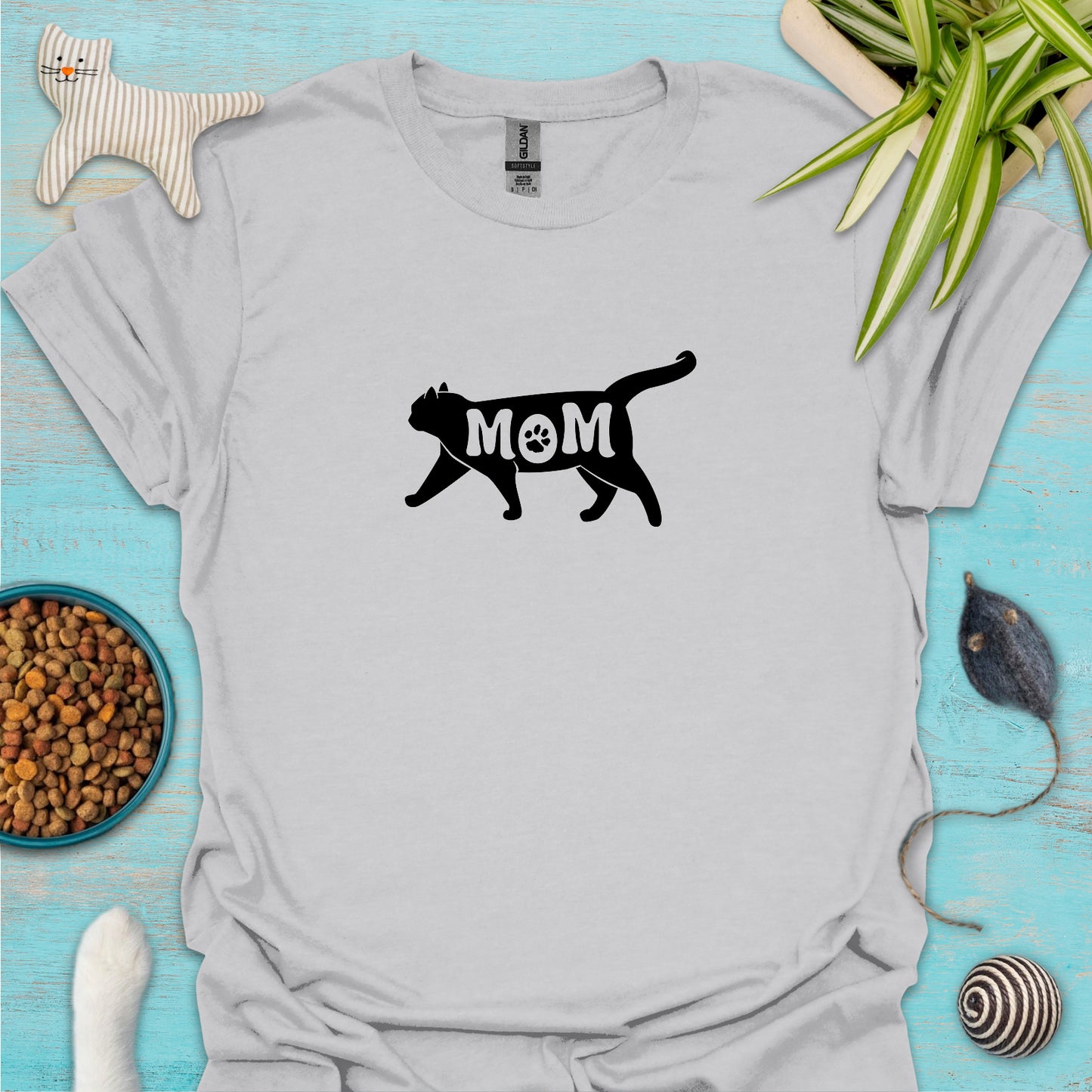 Cat Mom T-shirt