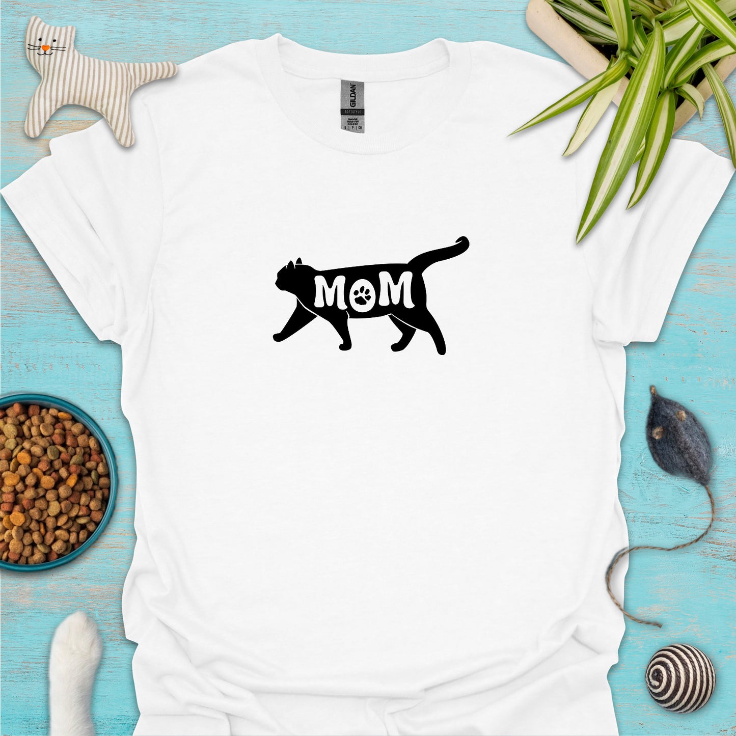 Cat Mom T-shirt