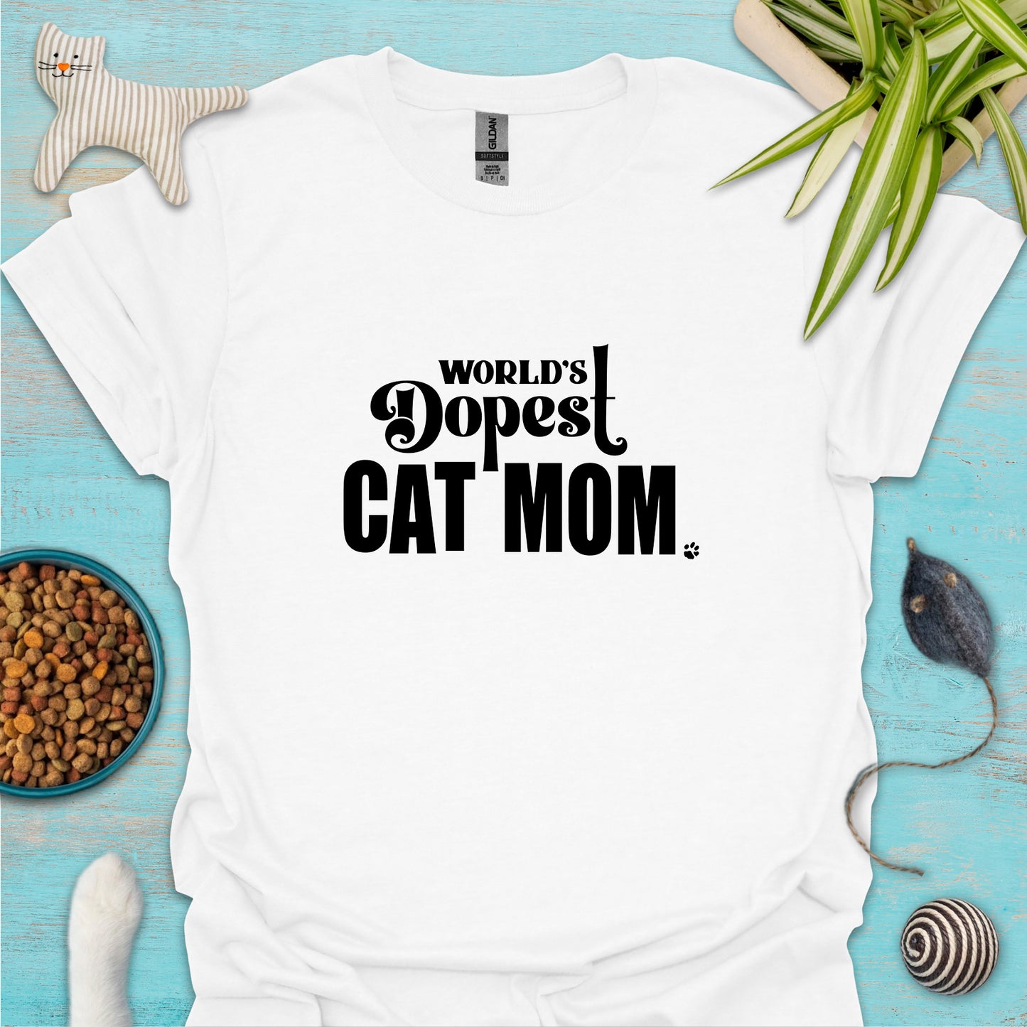 World's Dopest Cat Mom T-shirt