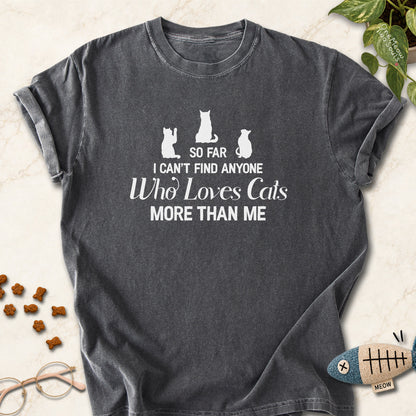 Pepper colored Comfort Colors 1717 cotton T-shirt, featuring a "So I can't find anyone who loves cats more than me" funny cat design illustration. One Meow Two Souls brand.