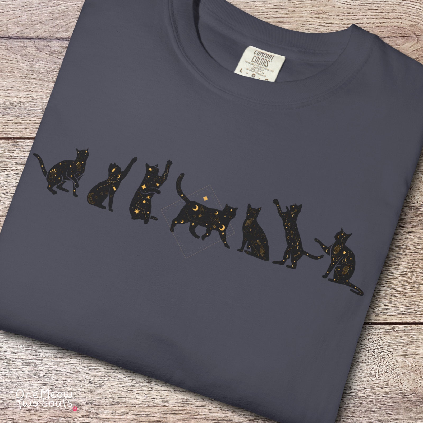 Pepper colored Comfort Colors 1717 cotton T-shirt, featuring a Celestial Cats witchy cat design illustration. One Meow Two Souls brand.