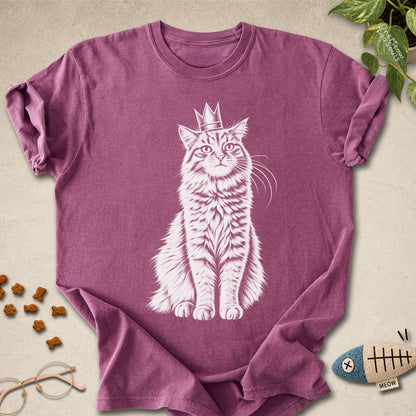 Berry colored Comfort Colors 1717 cotton T-shirt, featuring a royal king cat design illustration. One Meow Two Souls brand.