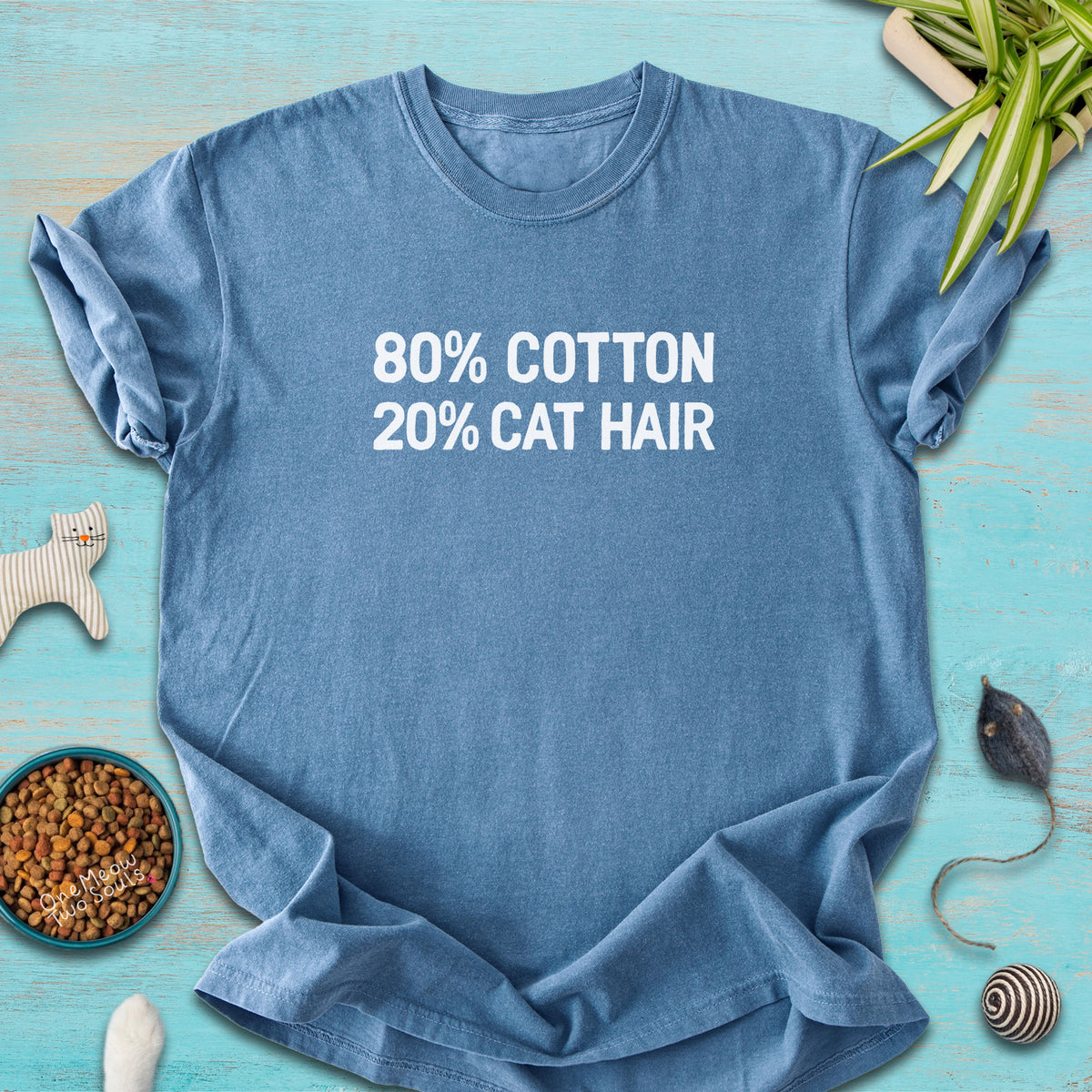 Blur jean Color Comfort Colors 1717 t-shirt with a "80% cotton 20% cat hair" design. One Meow Two Souls brand.